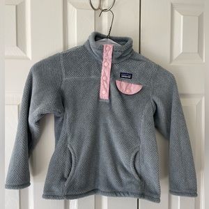Patagonia girls t snap fleece pullover.   Great condition!